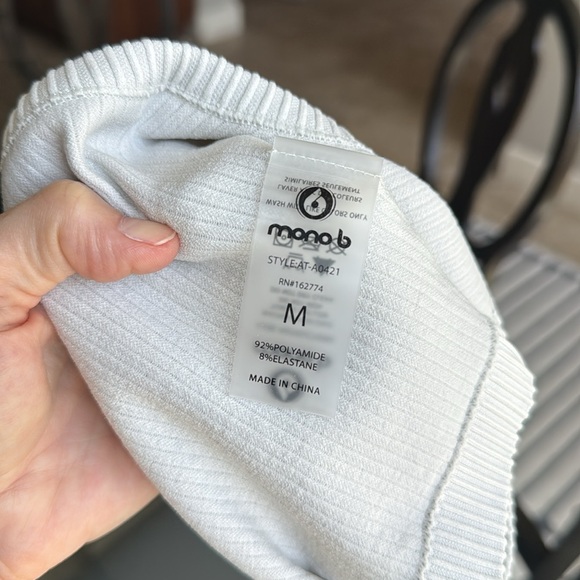 NWT Mono B White Ribbed Crop Tank Top - Picture 4 of 5